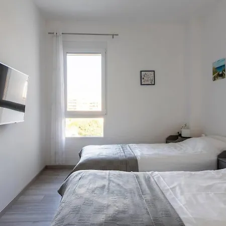 Apartment La Terrazza * * * *city Center Lux New Apt+parking Pula