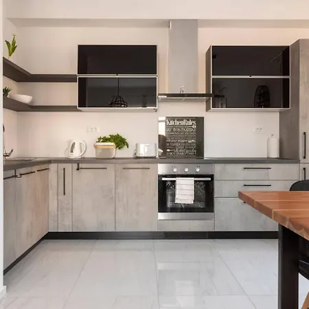 La Terrazza * * * *city Center Lux New Apt+parking Apartment Pula