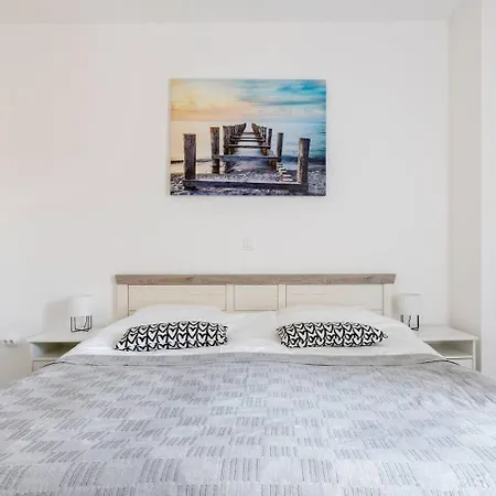 Apartment La Terrazza * * * *city Center Lux New Apt+parking