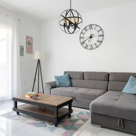 La Terrazza * * * *city Center Lux New Apt+parking Apartment